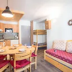 Le Curling A - Val Claret-8 By Interhome *
